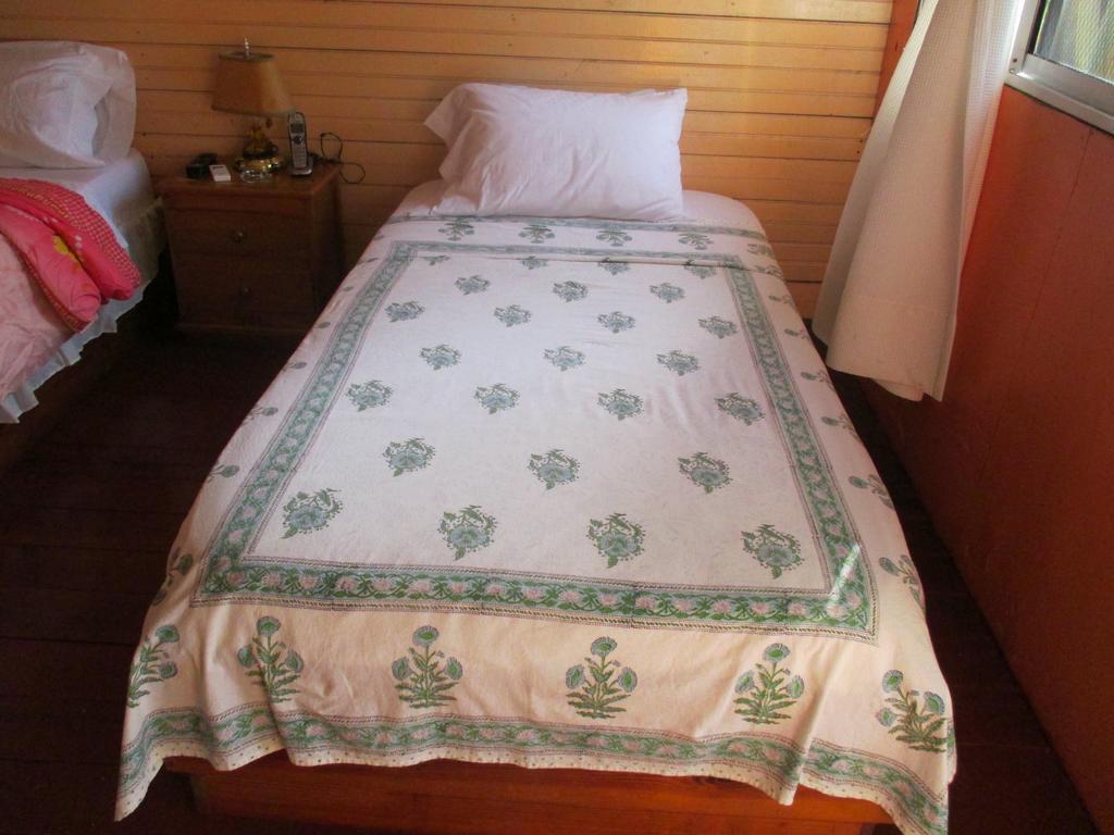 Hotel Flemming Tree Providencia Island Экстерьер фото