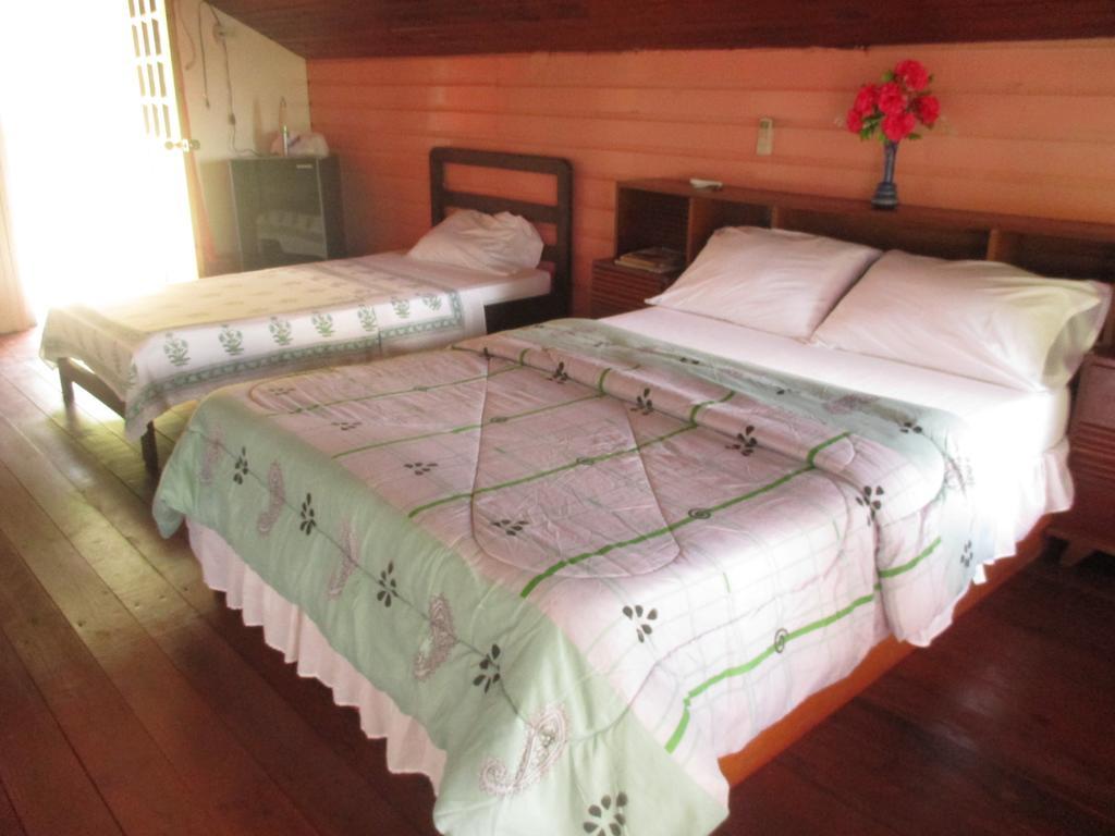 Hotel Flemming Tree Providencia Island Экстерьер фото