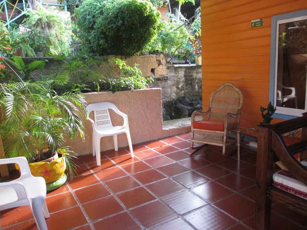 Hotel Flemming Tree Providencia Island Экстерьер фото